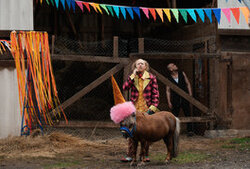 ������ ���